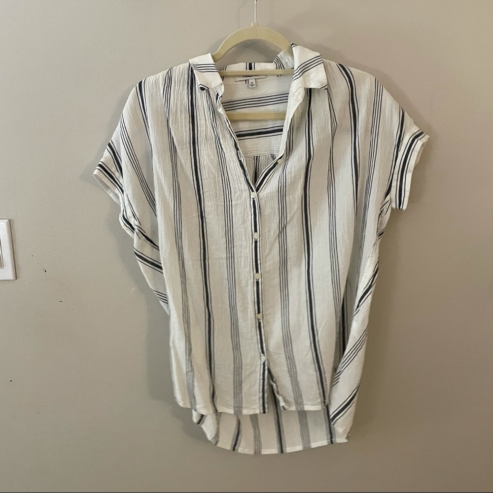 Madewell Button Down Tshirt - image 1